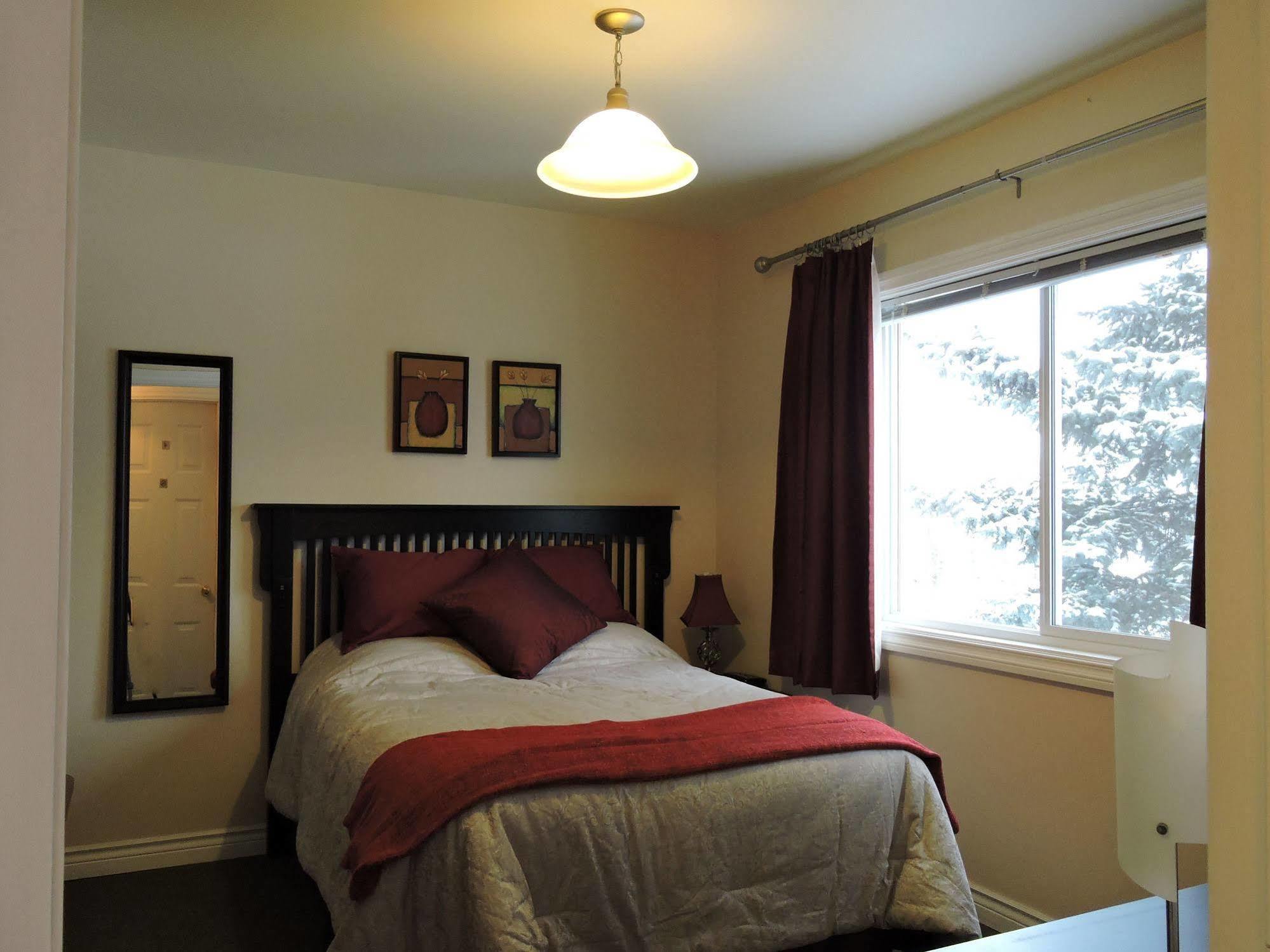 Bethel-Aspen Inn Bonnyville المظهر الخارجي الصورة