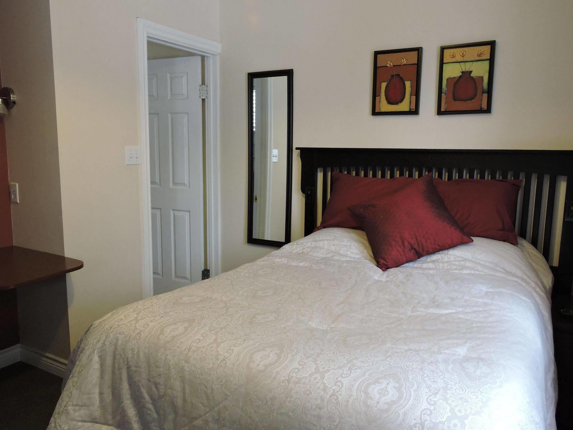 Bethel-Aspen Inn Bonnyville المظهر الخارجي الصورة